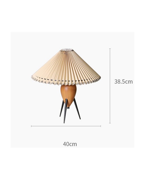 Solid Wood Medieval Style Pleated Table Lamp