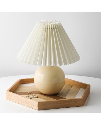 Retro Bedside Pleated Table Lamp