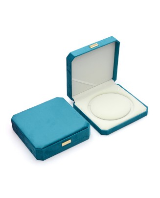 High-End Plush Pearl Box
