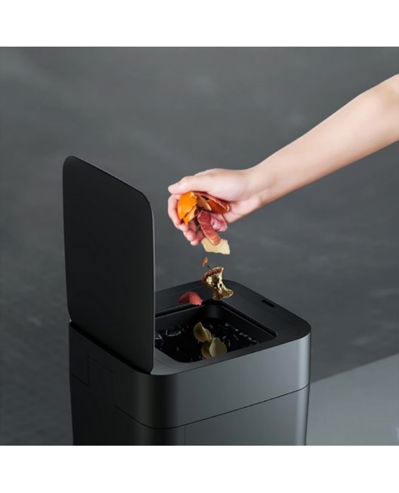 Smart Sensor Trash Can
