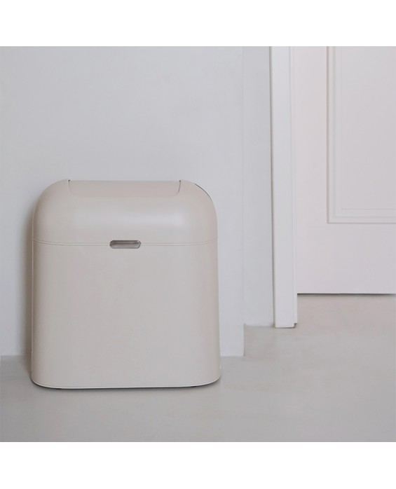 Long Cylindrical Sensor Trash Can