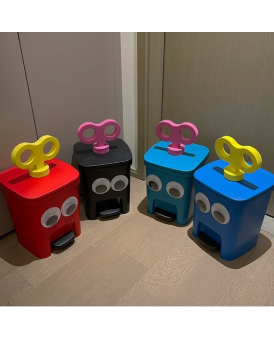 Cute Cartoon Trash Can