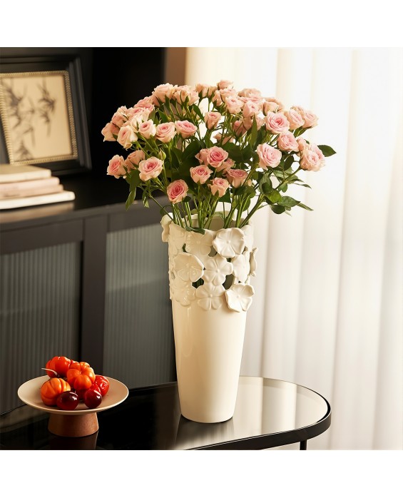 Ceramic 3D Relief Vase