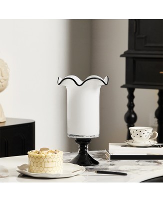 Corrugated Mouth Goblet Glass Vase